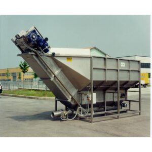 Gyökérzöldség sártalanító-ülepítő-előmosó